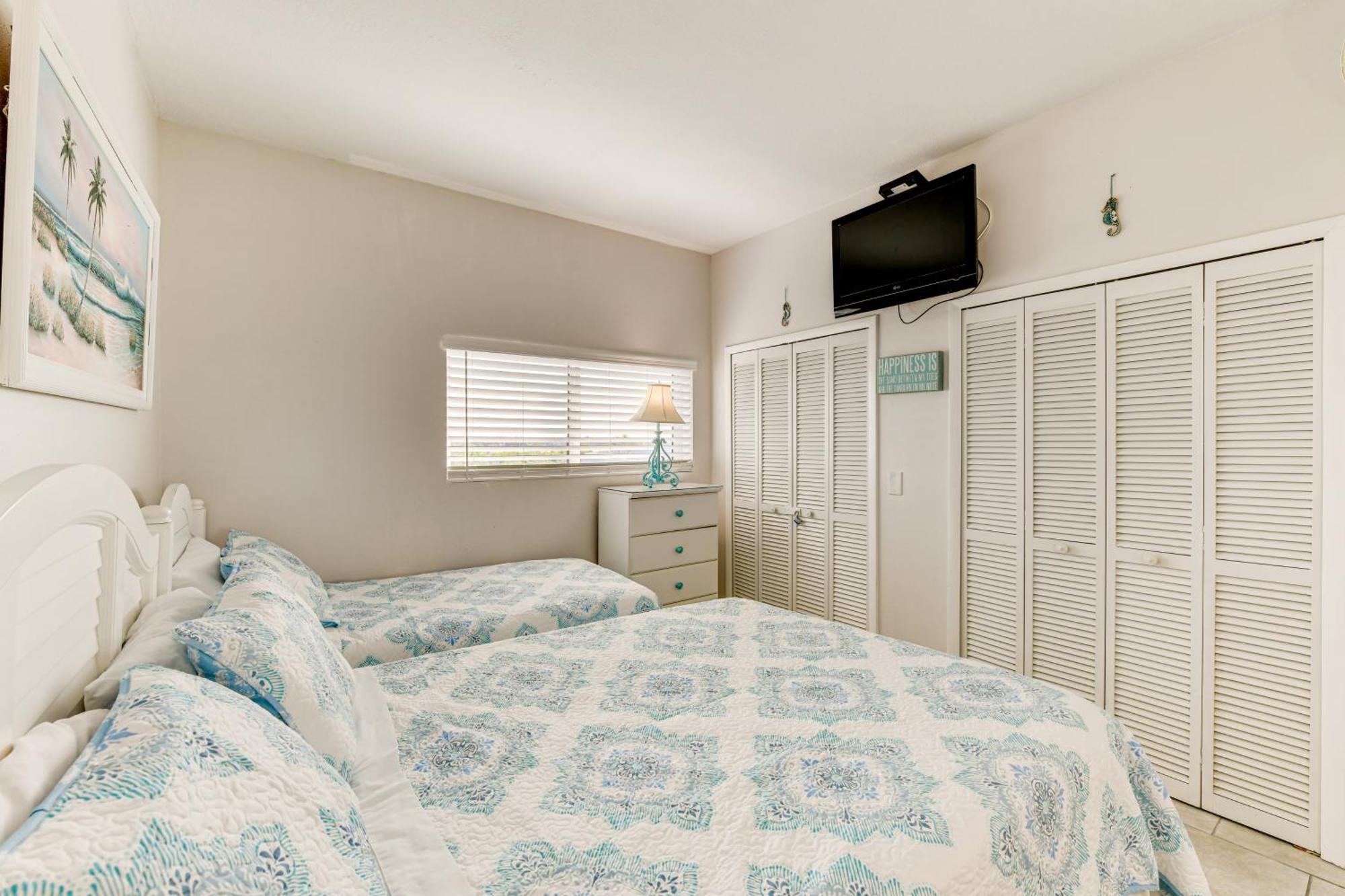 Redington Shores Retreat With Beach Access! Apartment Clearwater Beach Bagian luar foto